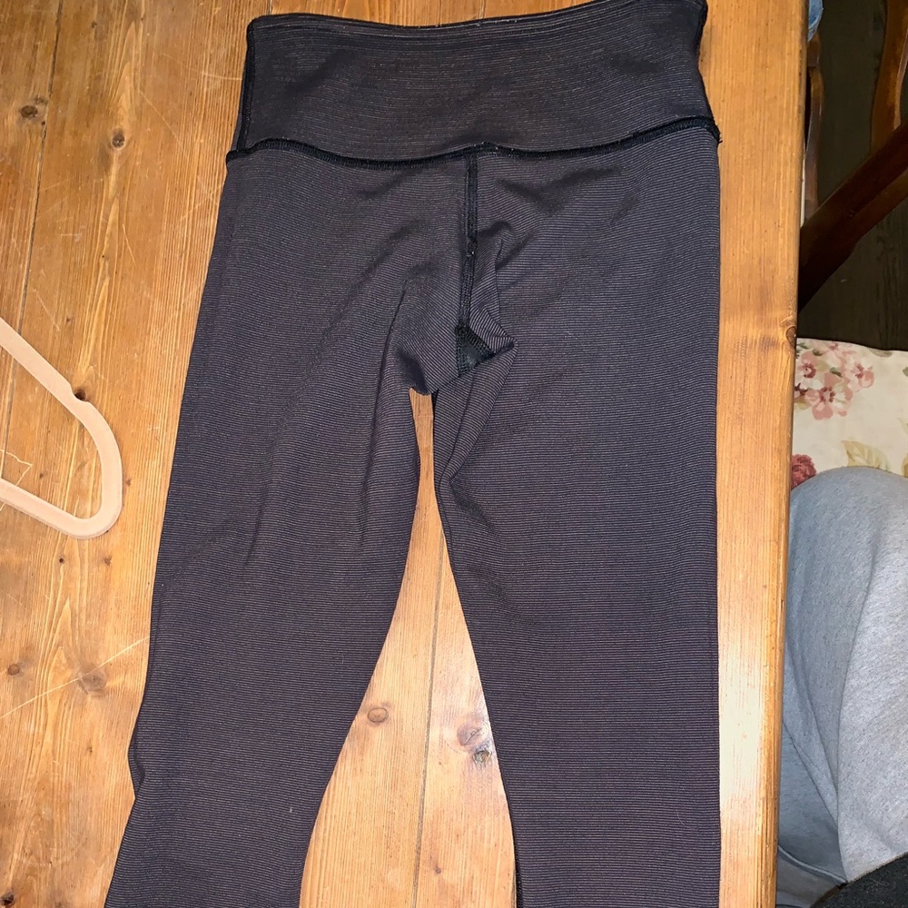 Lulu Lemon crop leggings
